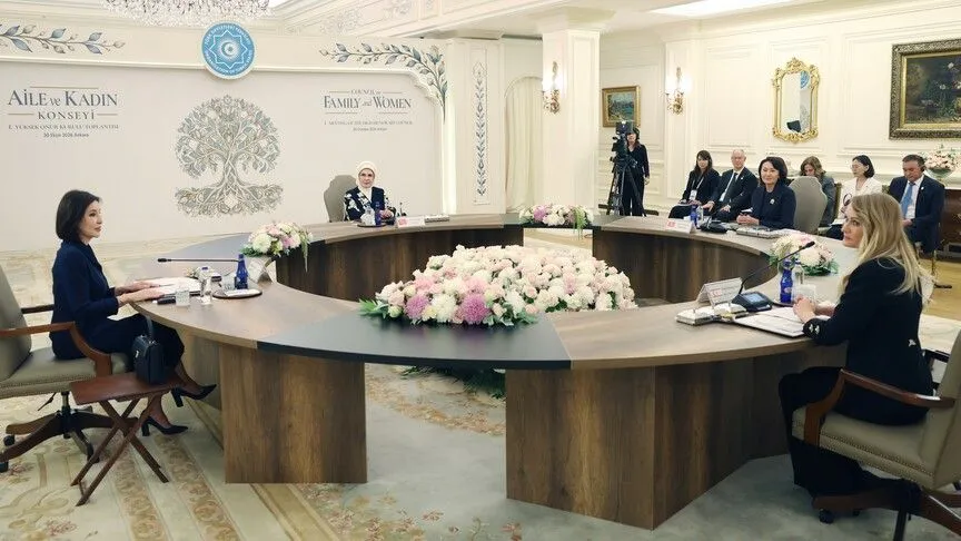Lider eşleri TDT Aile ve Kadın Konseyi'ne destek verdi