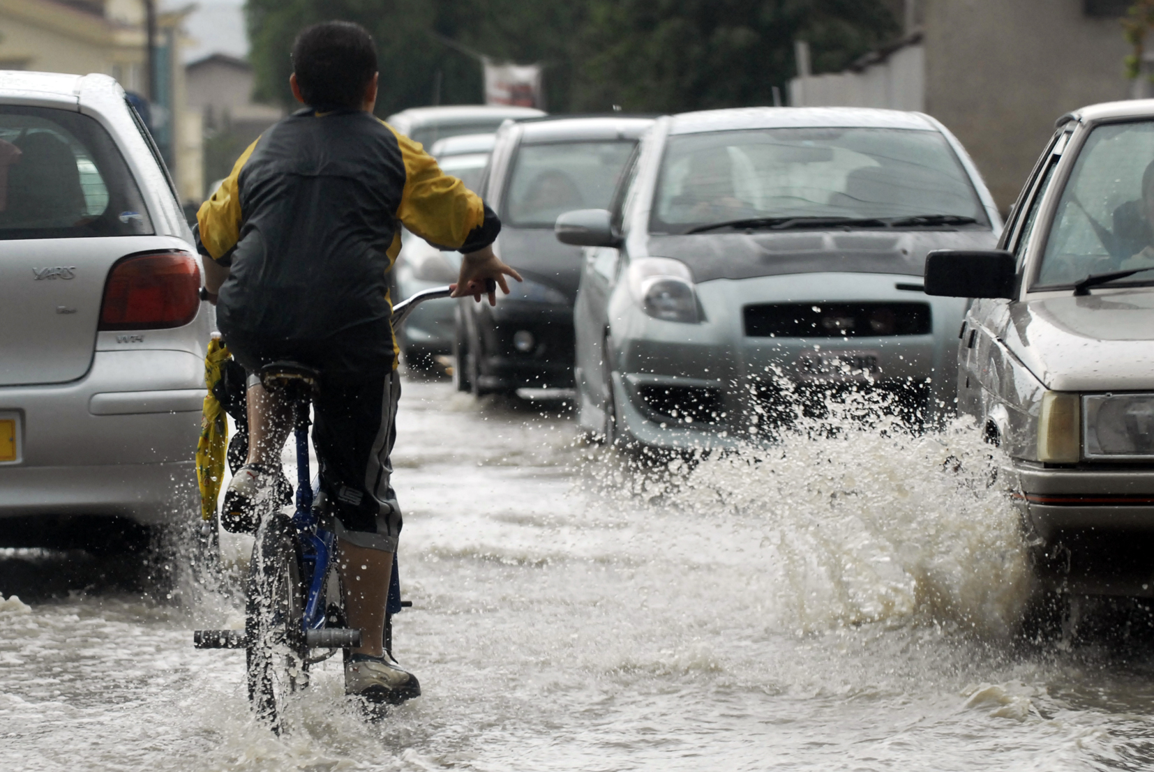 Meteoroloji'den Yarın 18.00’e Kadar Şiddetli Yağış Uyarısı