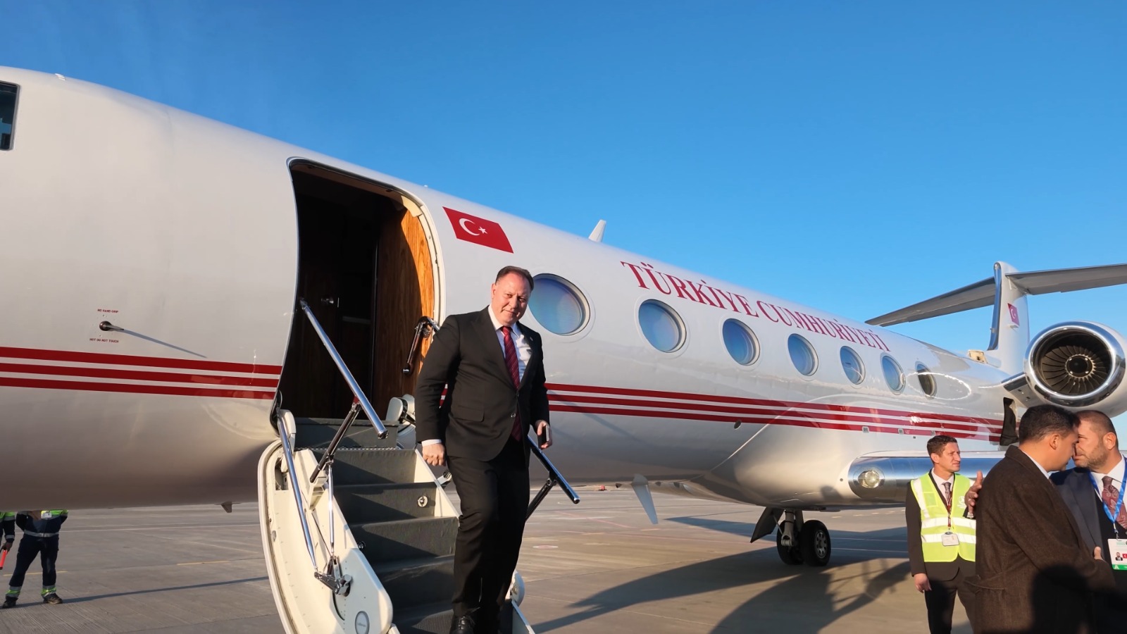 Öztürkler, Bişkek'te yapılacak TÜRKPA 15. Genel Kurulu'na katılmak için yola çıktı