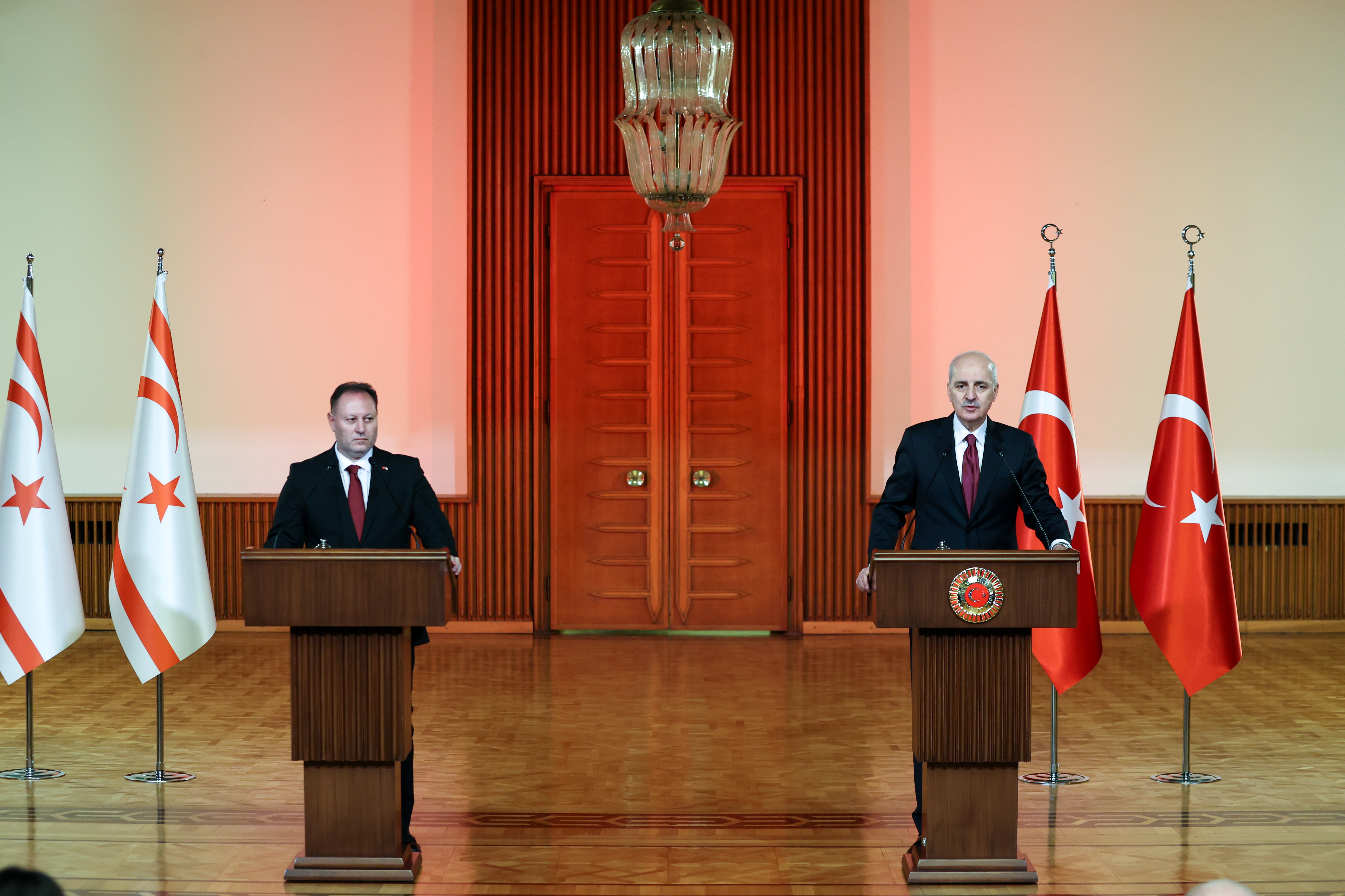 Öztürkler'den Kurtulmuş'a teşekkür: “Kıbrıs Türk halkına büyük güven verdi”