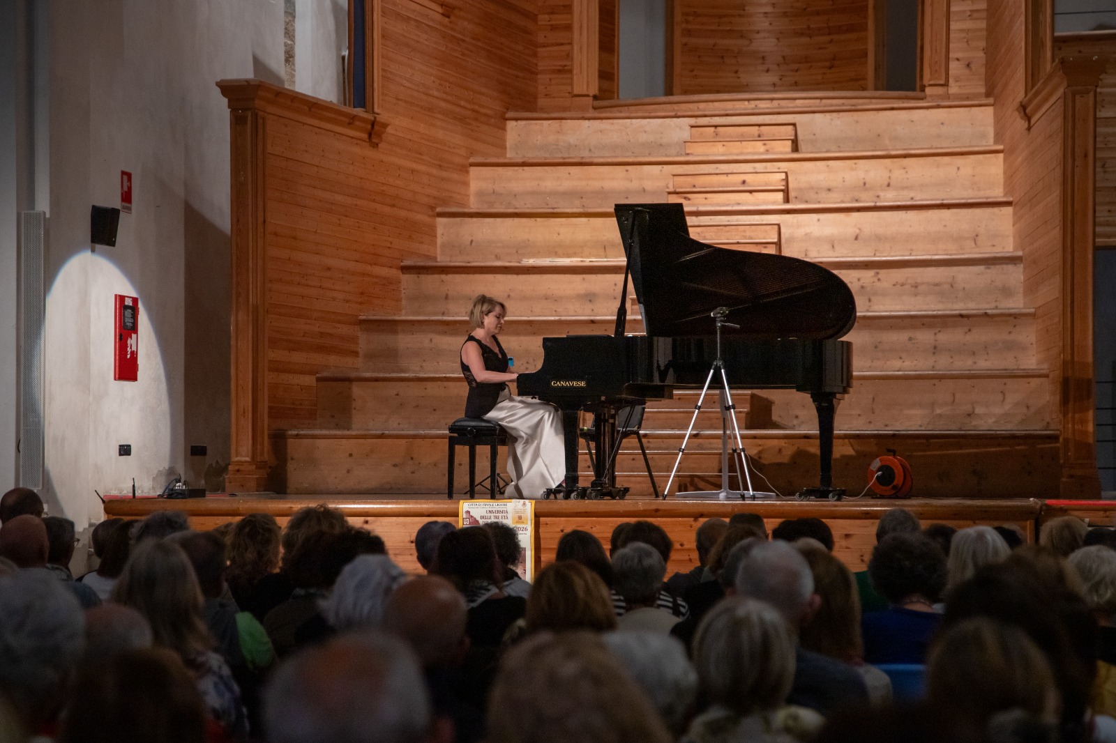 Piyanist Rüya Taner, İtalya'da yeni konser sezonunun açılışını yaptı