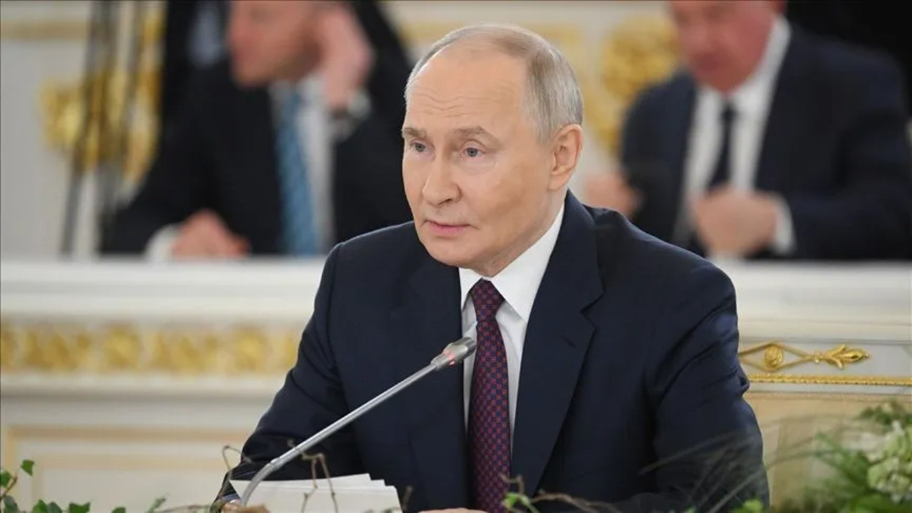 Putin, Avrupa'daki protestoların nedenini yönetimlerin hatalarına bağladı
