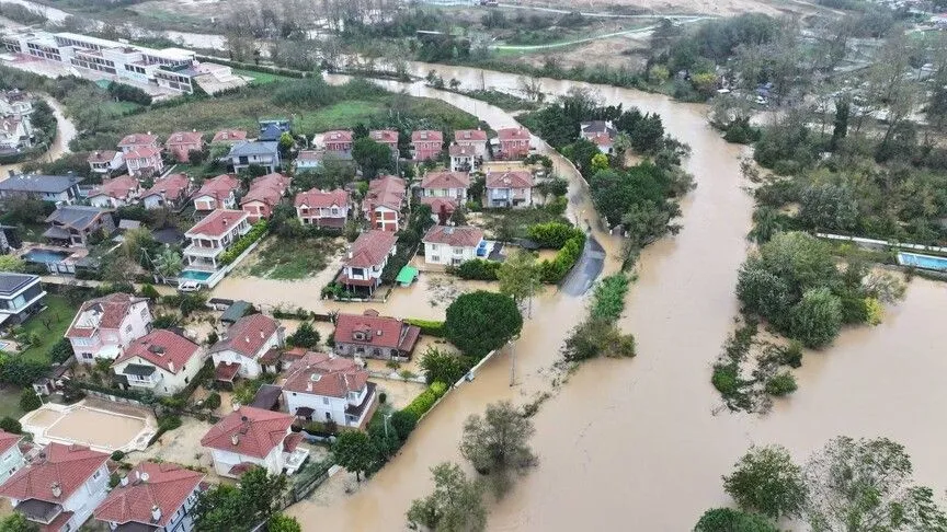 Sel felaketinde 3 bin konut ve iş yeri hasar gördü, ödemeler başlıyor