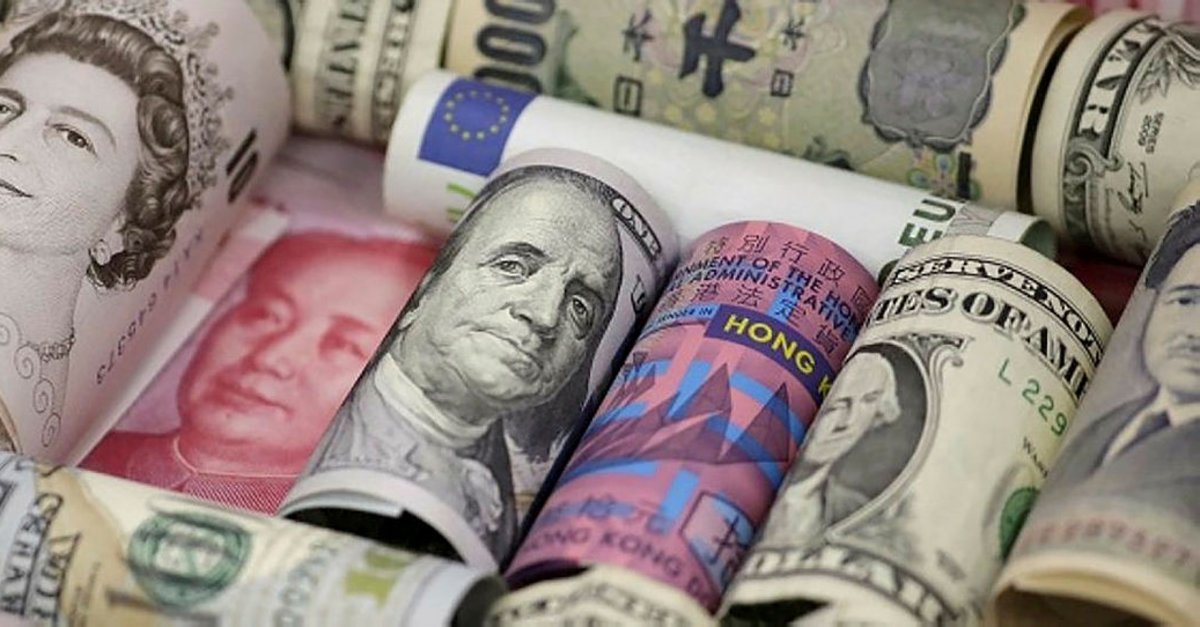 Serbest piyasada dolar 49,35 TL, euro 55,35 TL, sterlin 65,25 TL seviyelerinde