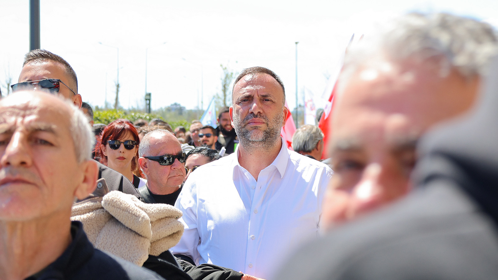 TDP Genel Başkanı Zeki Çeler, First FM'in 30. kuruluş yıl dönümünü kutladı