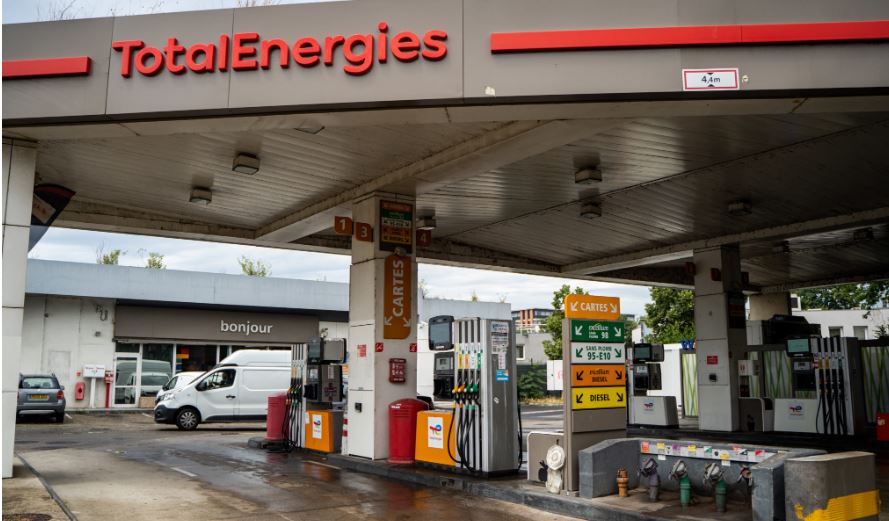 TotalEnergies çalışanları CGT'nin çağrısıyla bir günlüğüne durdu