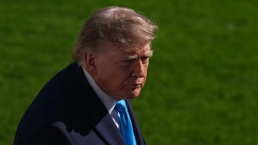 Trump'tan Zelenskiy'ye sert çıkış: Müzakereler başkasına devredilmeli