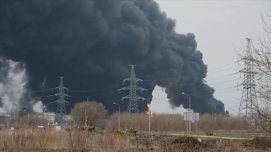 Ukrayna, Saratov ve Ryazan'daki iki Rus rafinerisine İHA'larla saldırı düzenledi