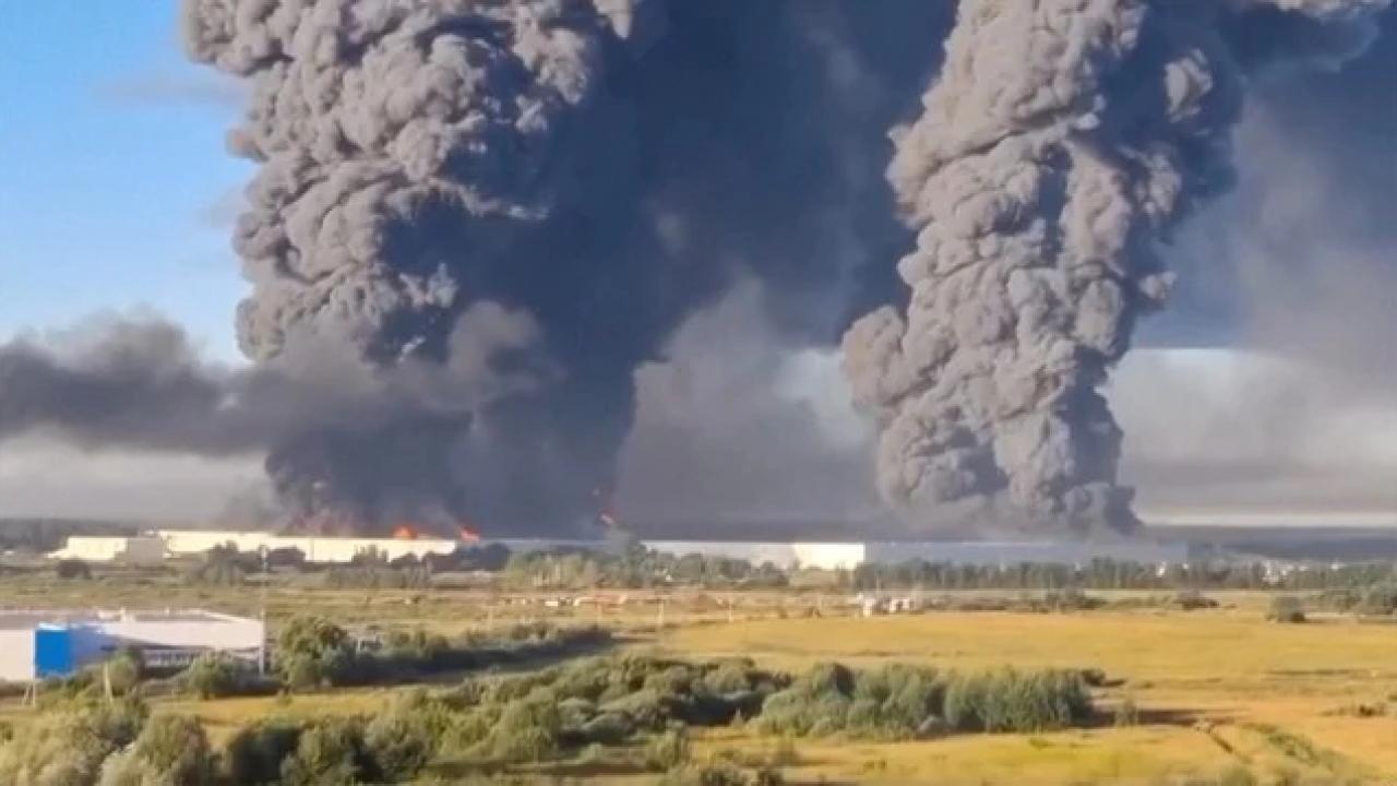 Ukrayna'nın Samara bölgesine çok sayıda İHA ile saldırı düzenlediği bildirildi