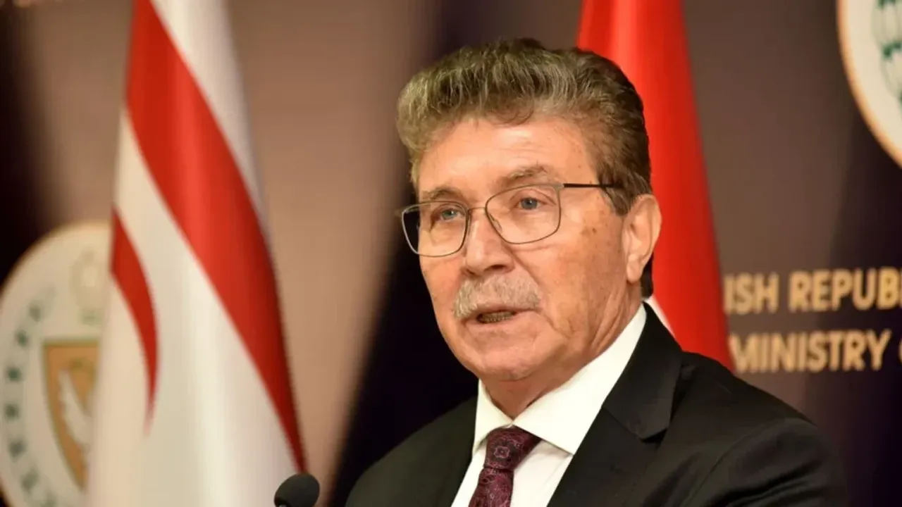 Üstel: Çocuklu Ailelere Üç Yeni Destek Projesi Açıklandı