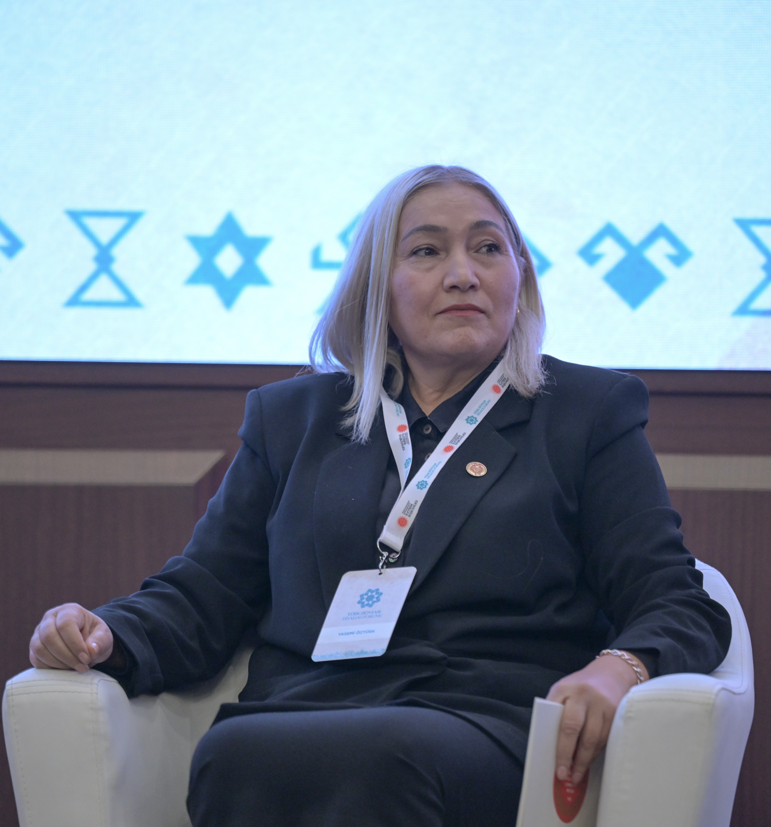 Yasemi Öztürk, Ankara'da “Siyasette Kadın Olmak” panelinde konuştu