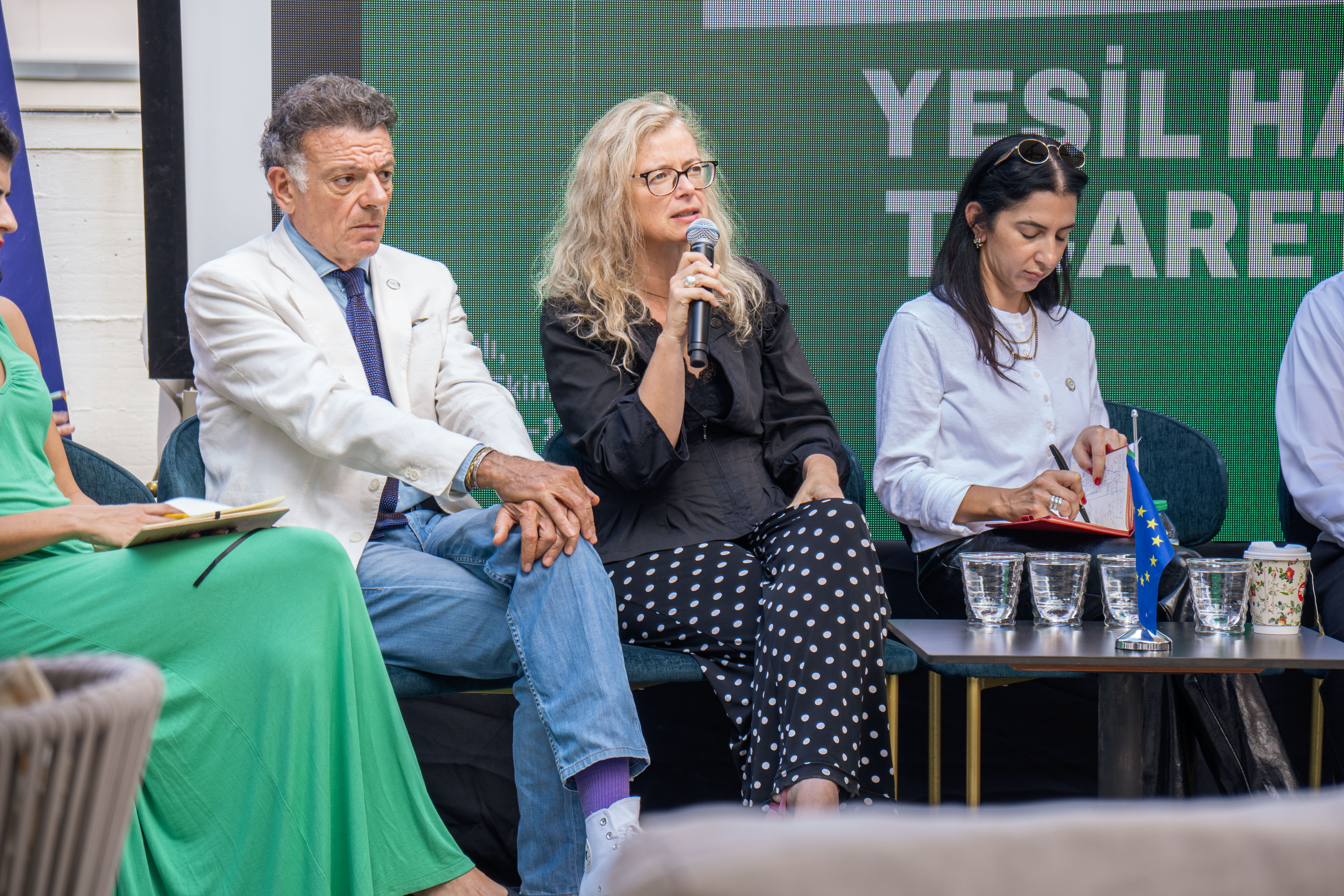 Yeşil Hat üzerinden ticarette işletmelere yönelik destekler ele alındı