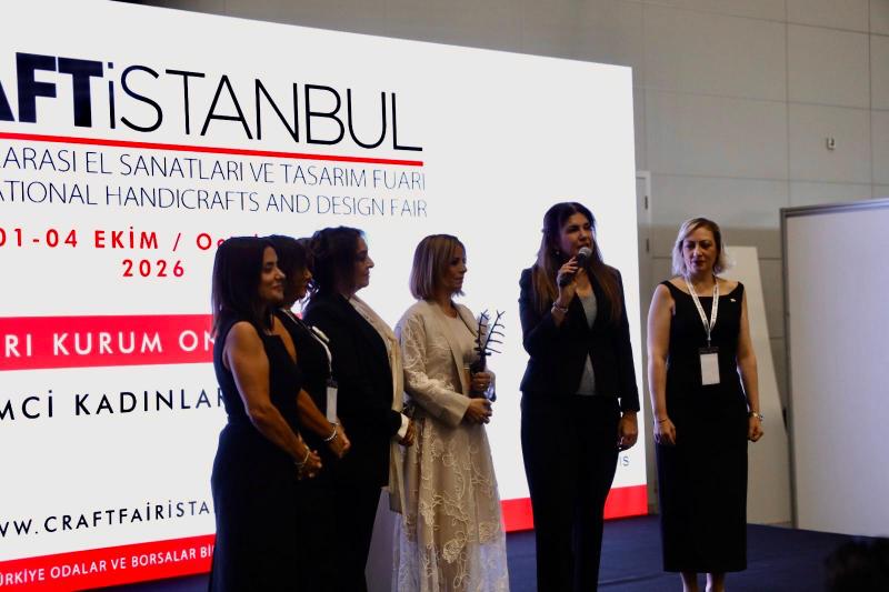 GİKAD'ın İstanbul’da Kazandığı Kurum Onur Ödülü ve Defile Şöleni