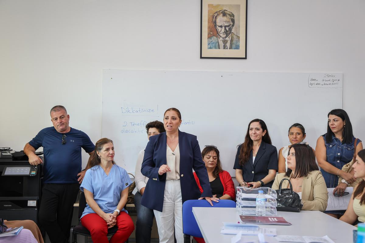 Gönyeli‑Alayköy Belediye Adayı Soyalp Okulları Ziyaret Etti, Yeni Okul İhtiyacını Vurguladı