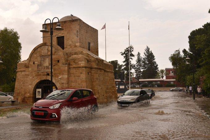 Meteoroloji, bugün 12‑17 arası şiddetli yağış ve sel riski uyarısı yaptı