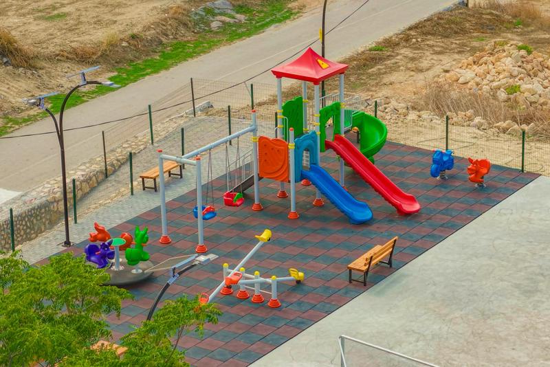 Sazlıköy'ün Yeni Yeşil Alanı Halkın Kullanımına Açıldı