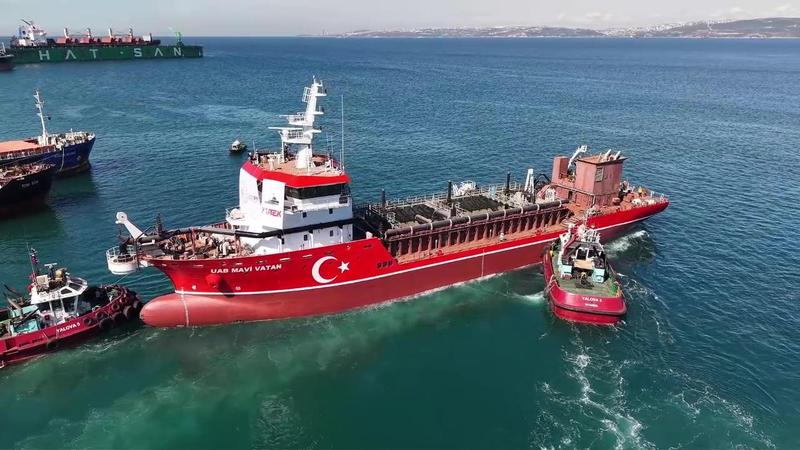 UAB MAVİ VATAN: Türkiye'nin yerli emici tarama gemisi suya indirildi