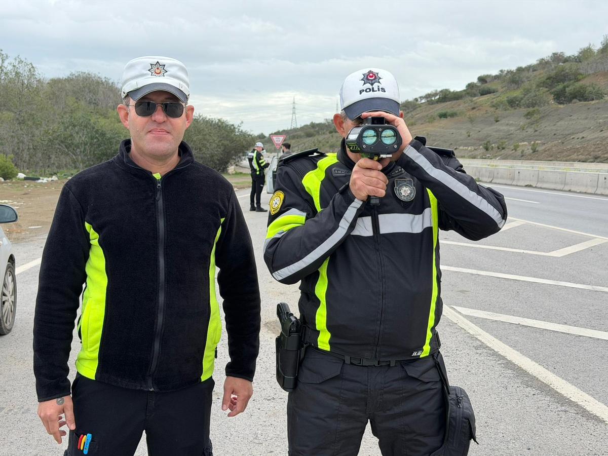 Ülke genelinde gerçekleştirilen denetimlerde 363 sürücü rapor edildi, 19 araç trafiğe men edildi